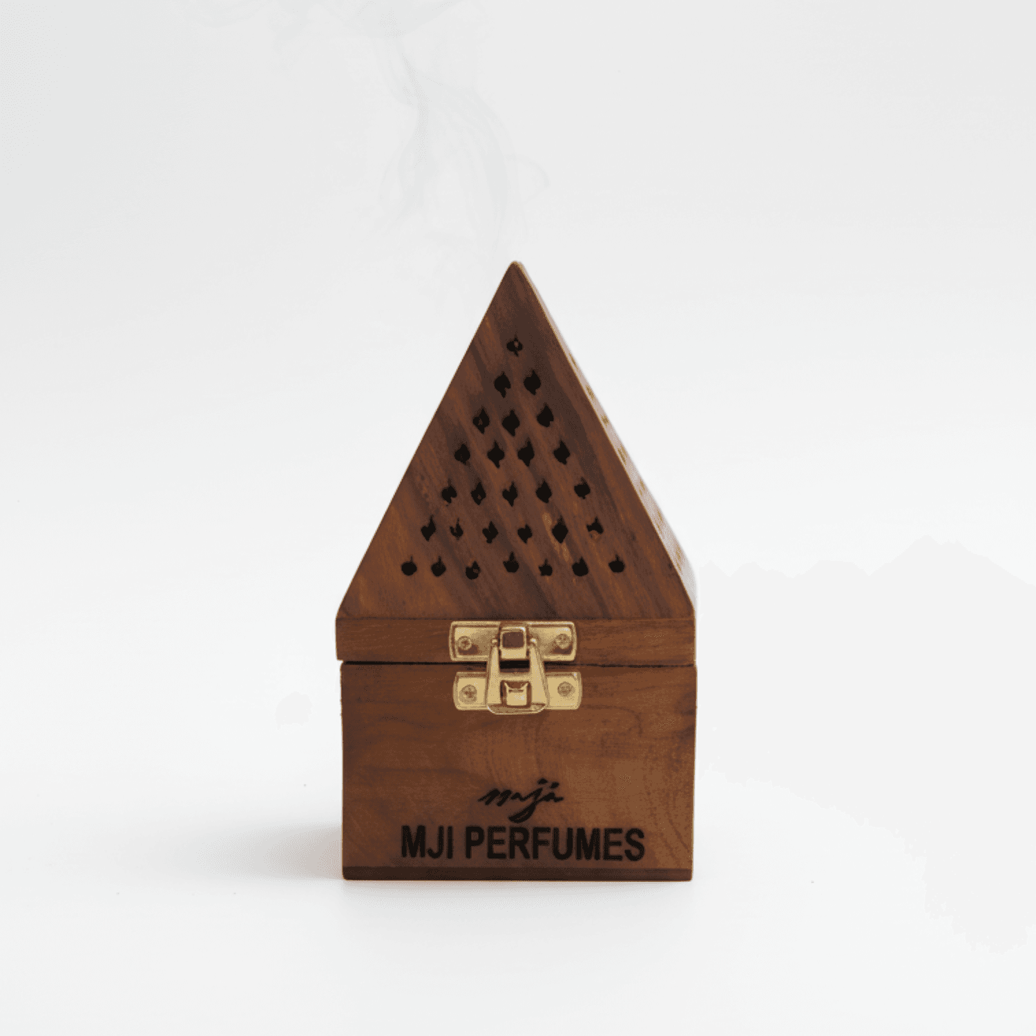 BAKHOOR SET LEATHER HAMPER(BAKHOOR 50GMS BOTTLE 50GMS, BURNER,LIGHTER,CHARCOAL)
